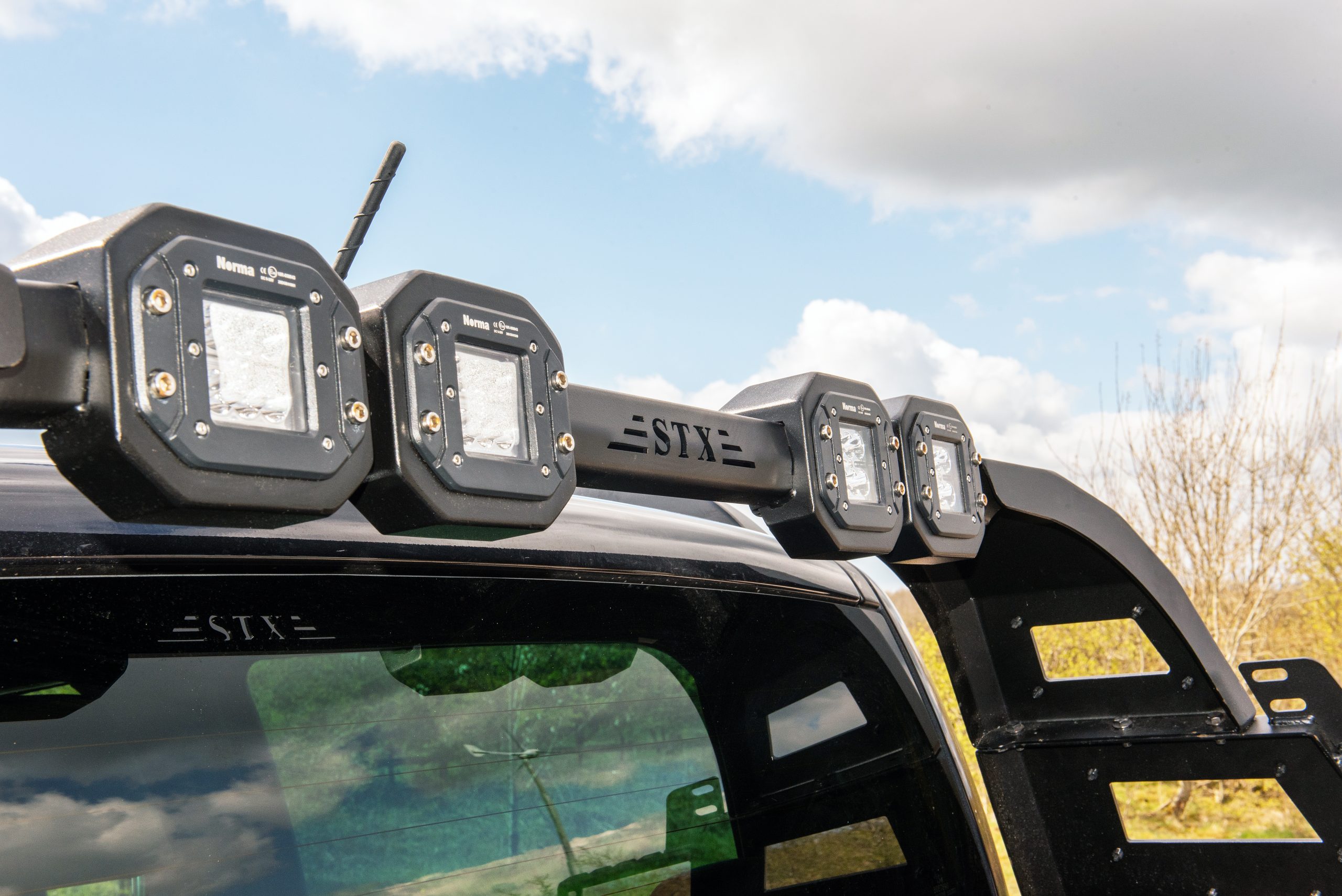 Ford-Ranger-Extreme-For-Hire-Light-Bar